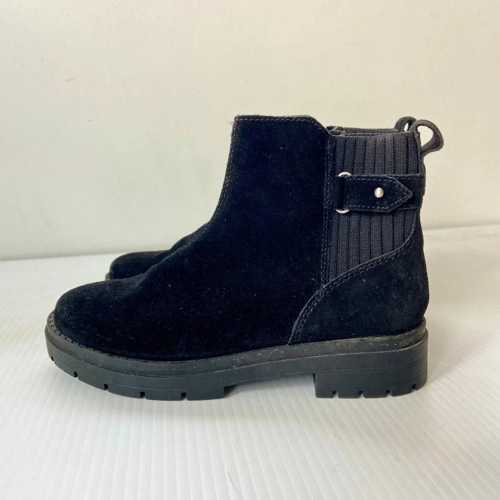 TOMS Astrid Lug Boot Water Repellent Black Suede Leather Womens 6.5